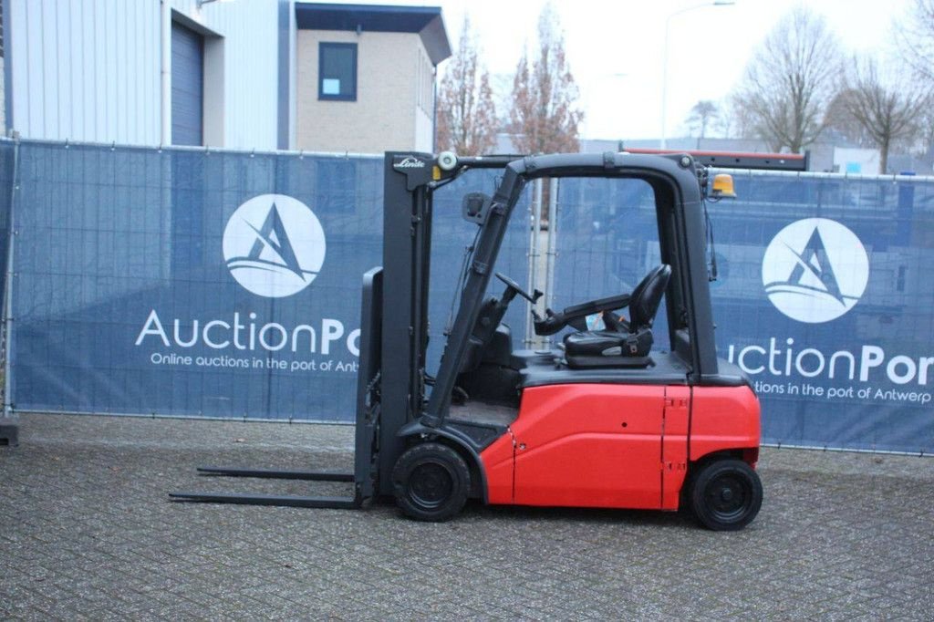 Frontstapler van het type Linde E20PL-01, Gebrauchtmaschine in Antwerpen (Foto 2)