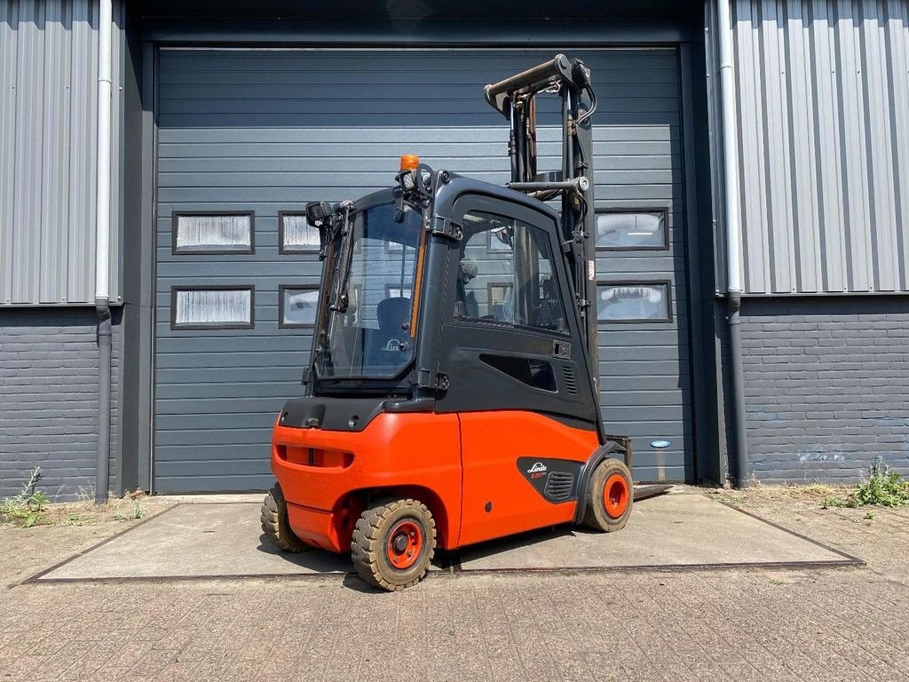 Frontstapler του τύπου Linde E20PL-02, Gebrauchtmaschine σε 's-Heer Arendskerke (Φωτογραφία 4)