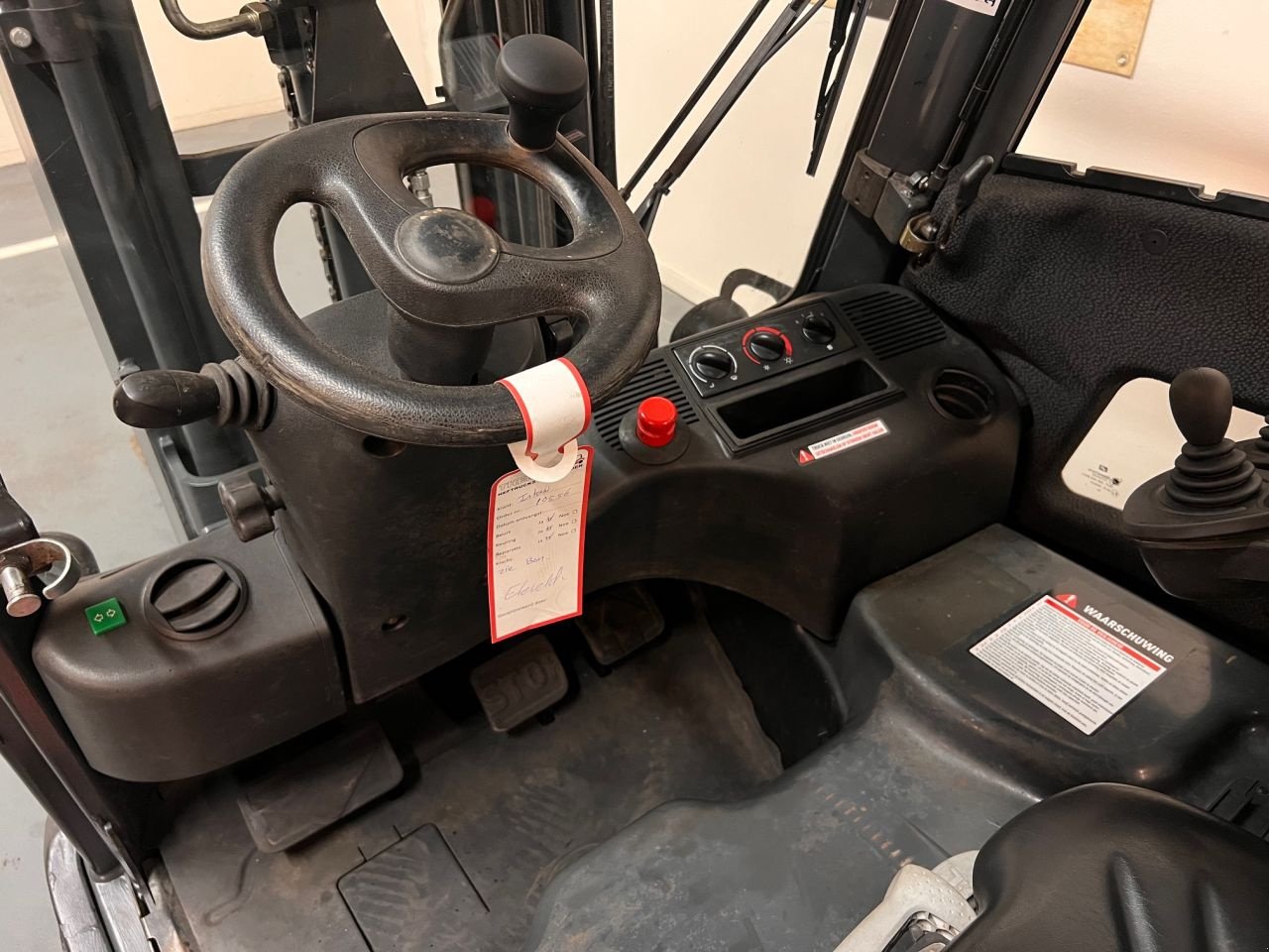 Frontstapler του τύπου Linde E20PL, Gebrauchtmaschine σε Leeuwarden (Φωτογραφία 3)