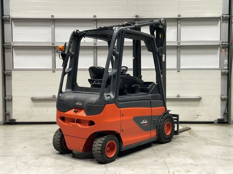 Frontstapler типа Linde E25-01-387, Gebrauchtmaschine в Leeuwarden (Фотография 3)