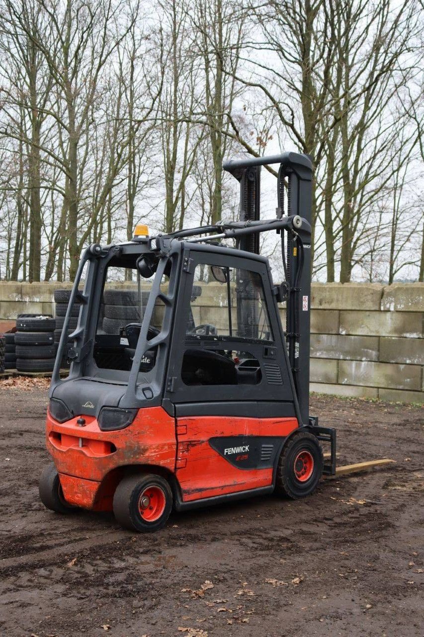 Frontstapler des Typs Linde E25-01, Gebrauchtmaschine in Antwerpen (Bild 7)
