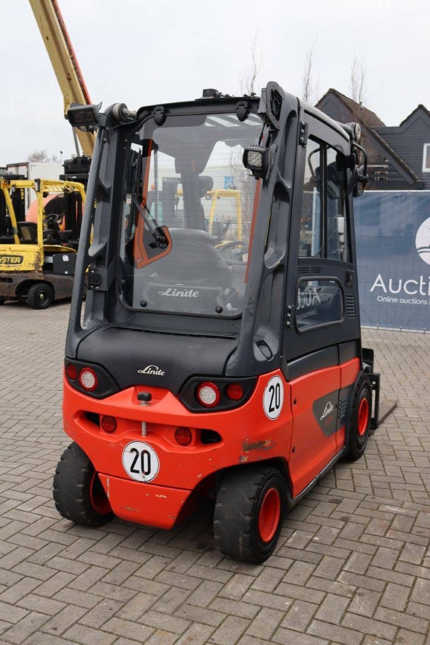 Frontstapler van het type Linde E25-01, Gebrauchtmaschine in Antwerpen (Foto 7)