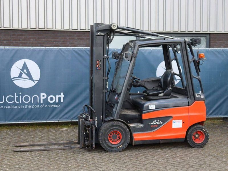Frontstapler от тип Linde E25-01, Gebrauchtmaschine в Antwerpen (Снимка 1)
