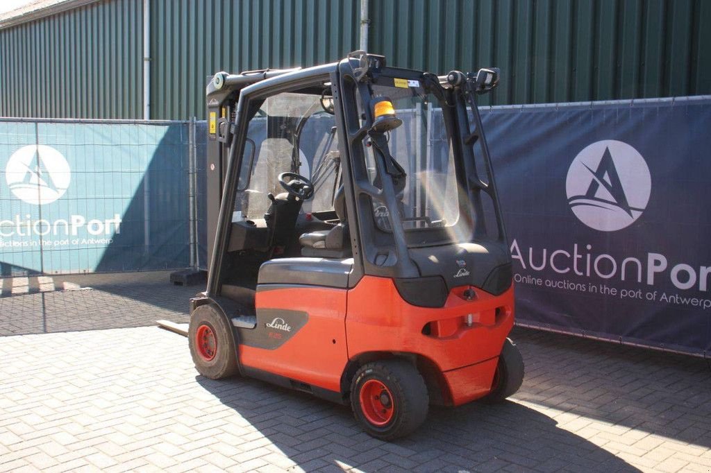 Frontstapler a típus Linde E25-01, Gebrauchtmaschine ekkor: Antwerpen (Kép 3)