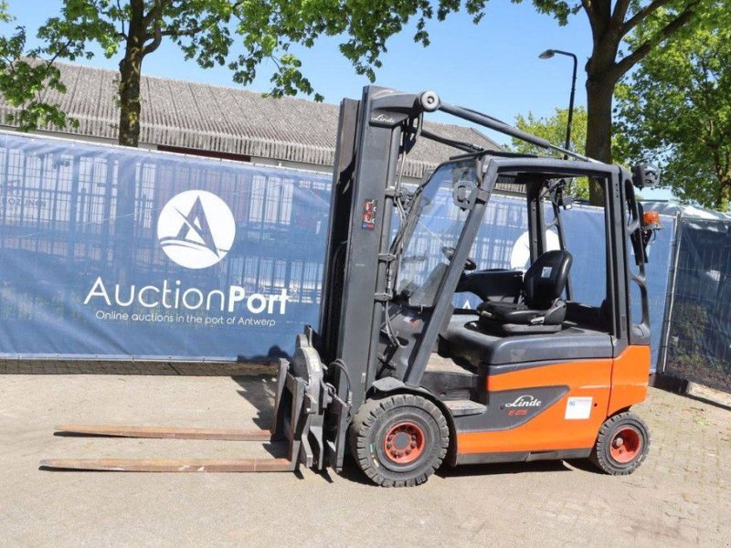 Frontstapler от тип Linde E25-01, Gebrauchtmaschine в Antwerpen (Снимка 1)