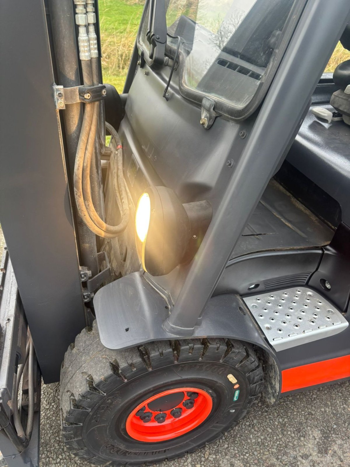 Frontstapler του τύπου Linde E25-01, Gebrauchtmaschine σε Lelystad (Φωτογραφία 8)