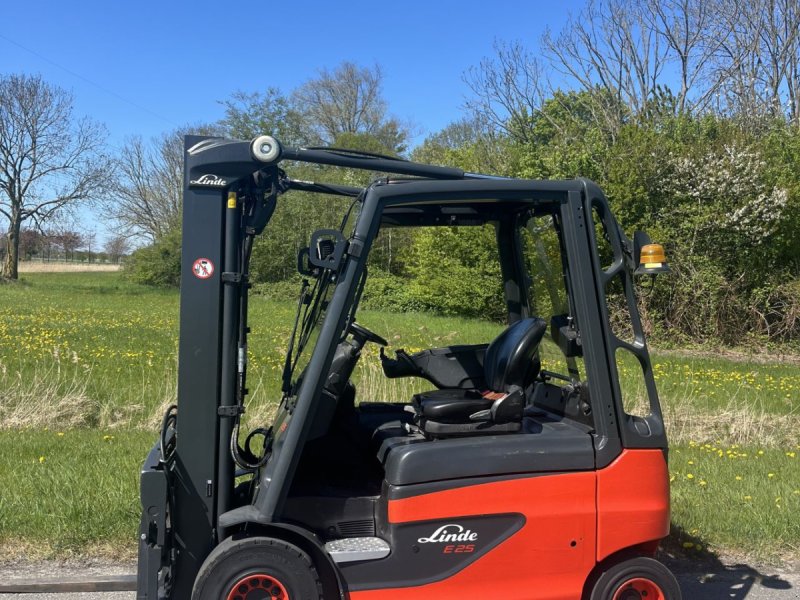 Frontstapler typu Linde E25-01, Gebrauchtmaschine w Lelystad (Zdjęcie 1)