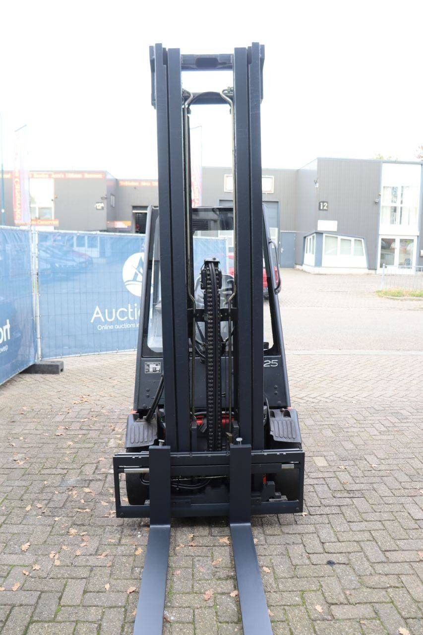 Frontstapler от тип Linde E25-02, Gebrauchtmaschine в Antwerpen (Снимка 9)