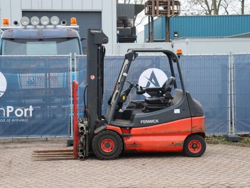 Frontstapler типа Linde E25-02, Gebrauchtmaschine в Antwerpen (Фотография 1)