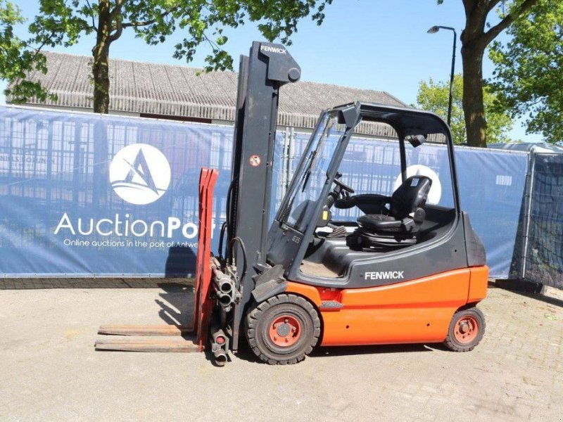Frontstapler от тип Linde E25-02, Gebrauchtmaschine в Antwerpen (Снимка 1)