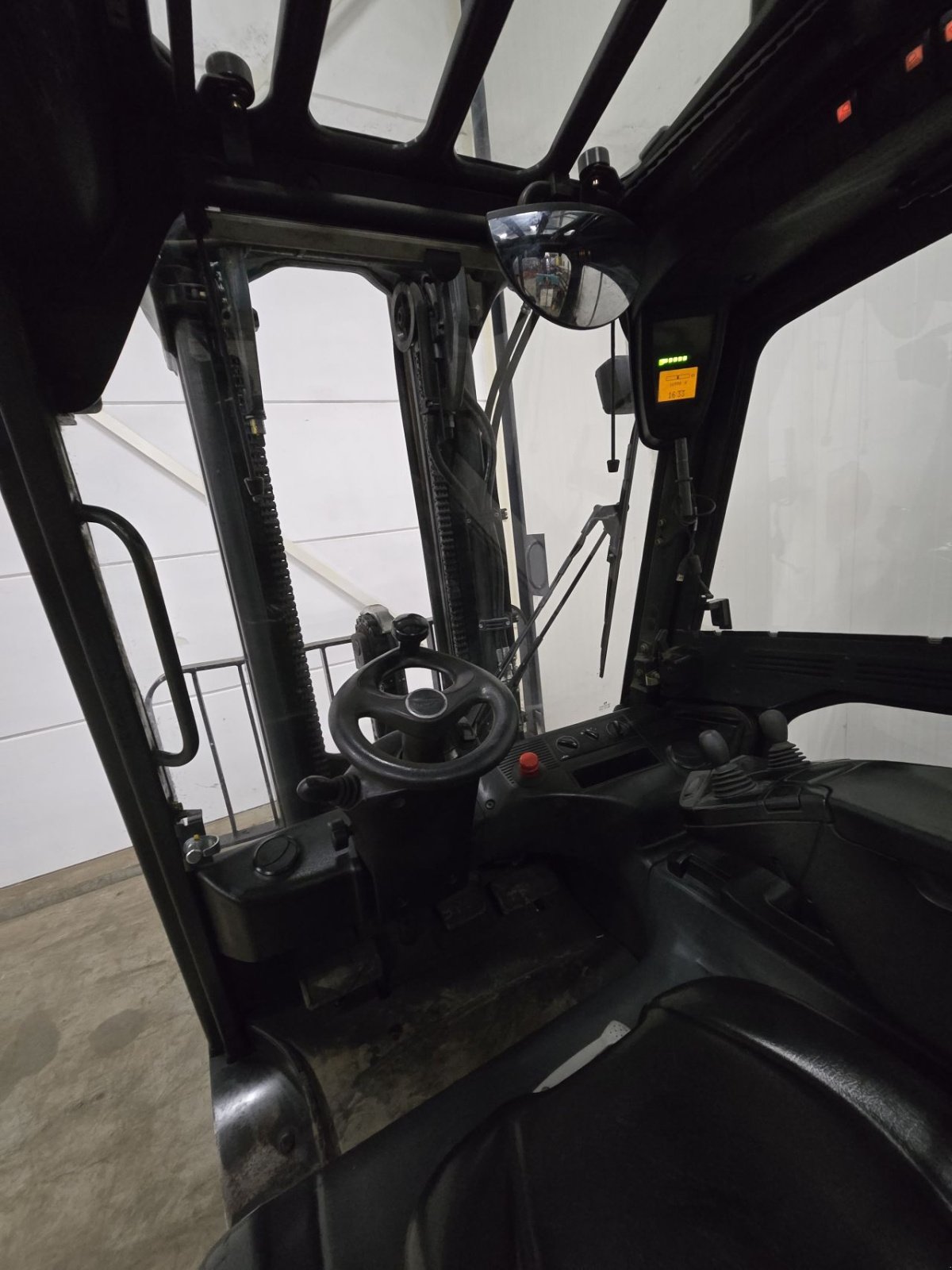 Frontstapler typu Linde E25-02, Gebrauchtmaschine v Vlierden (Obrázek 7)