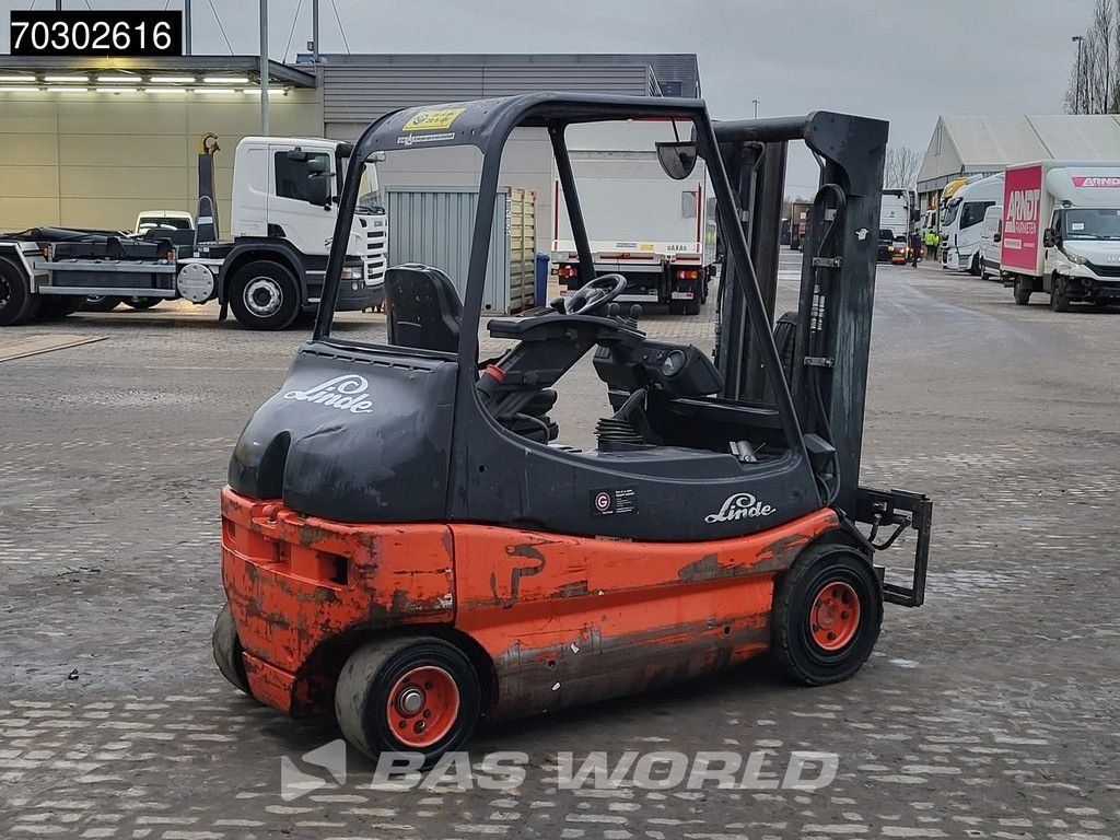 Frontstapler типа Linde E25 -03, Gebrauchtmaschine в Veghel (Фотография 7)