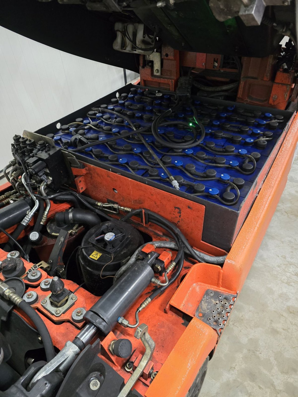 Frontstapler typu Linde E25-03, Gebrauchtmaschine v Vlierden (Obrázek 5)