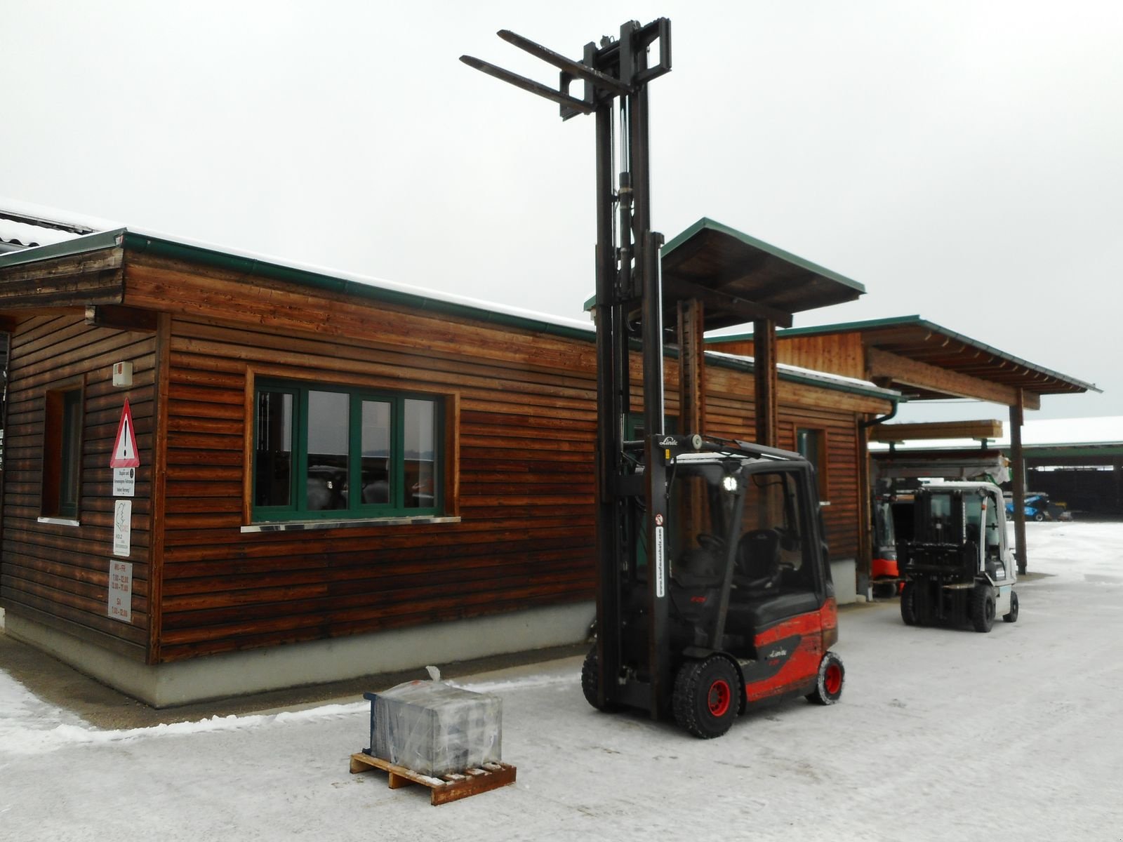 Frontstapler des Typs Linde E25-1 Triplex + SS + 4. Kreis ( Batterie Bj. 202, Gebrauchtmaschine in St. Nikolai ob Draßling (Bild 20)