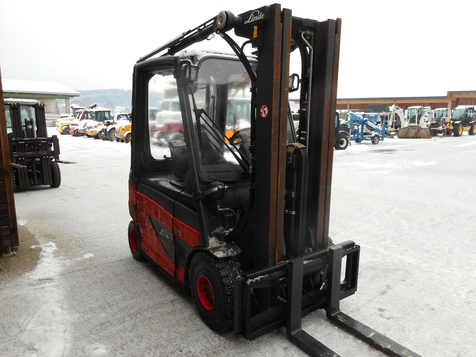 Frontstapler des Typs Linde E25-1 Triplex + SS + 4. Kreis ( Batterie Bj. 202, Gebrauchtmaschine in St. Nikolai ob Draßling (Bild 5)