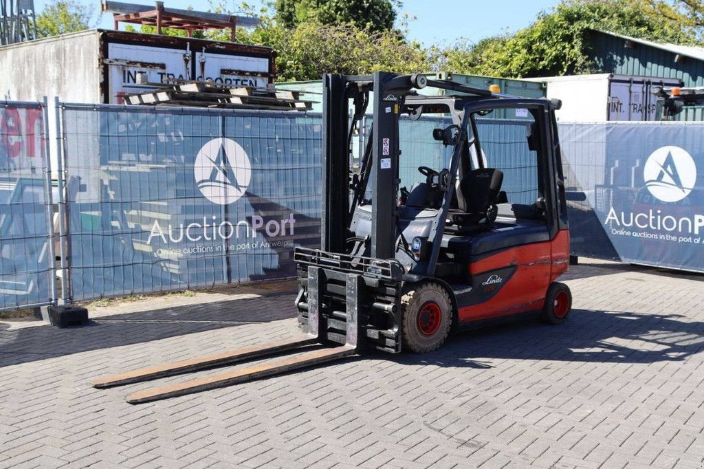 Frontstapler του τύπου Linde E25, Gebrauchtmaschine σε Antwerpen (Φωτογραφία 11)
