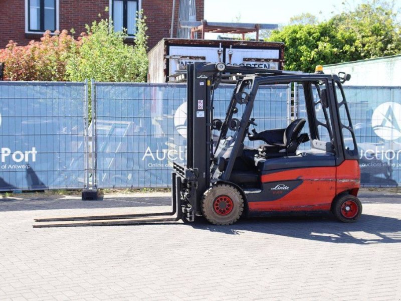 Frontstapler типа Linde E25, Gebrauchtmaschine в Antwerpen (Фотография 1)