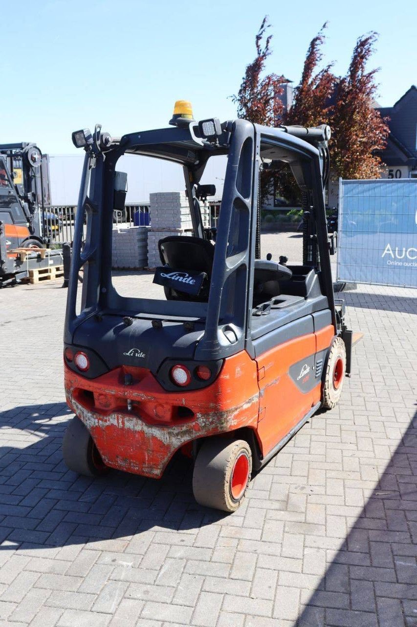 Frontstapler του τύπου Linde E25, Gebrauchtmaschine σε Antwerpen (Φωτογραφία 8)
