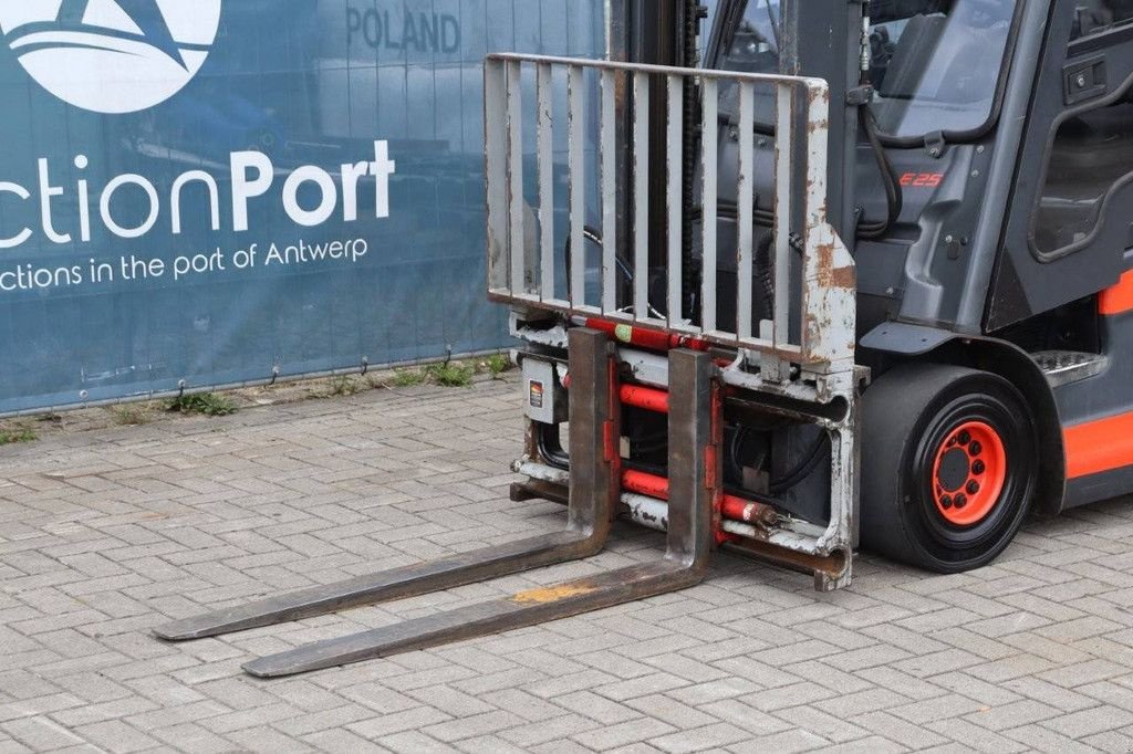 Frontstapler typu Linde E25, Gebrauchtmaschine v Antwerpen (Obrázok 11)