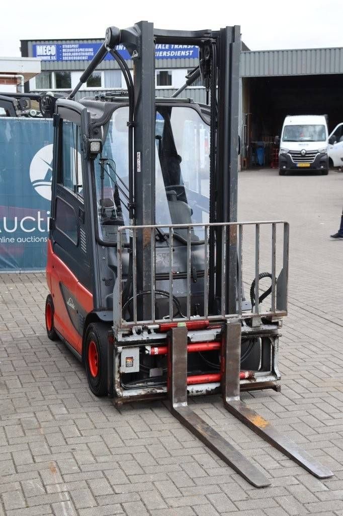 Frontstapler typu Linde E25, Gebrauchtmaschine v Antwerpen (Obrázok 8)