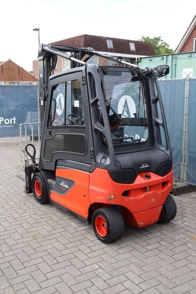 Frontstapler typu Linde E25, Gebrauchtmaschine v Antwerpen (Obrázok 4)