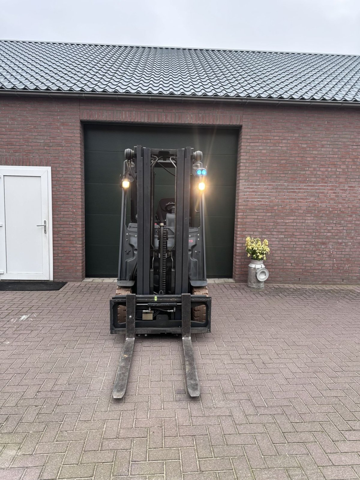 Frontstapler za tip Linde E25, Gebrauchtmaschine u Reusel (Slika 10)