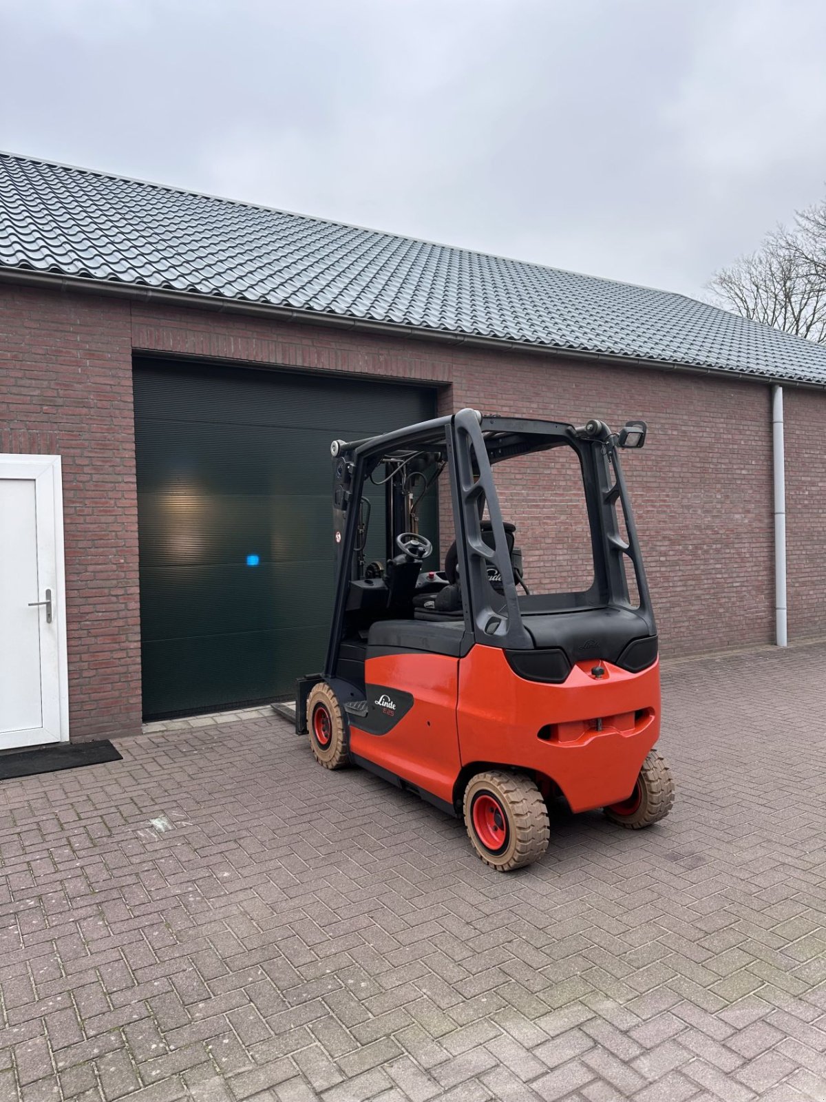 Frontstapler a típus Linde E25, Gebrauchtmaschine ekkor: Reusel (Kép 5)