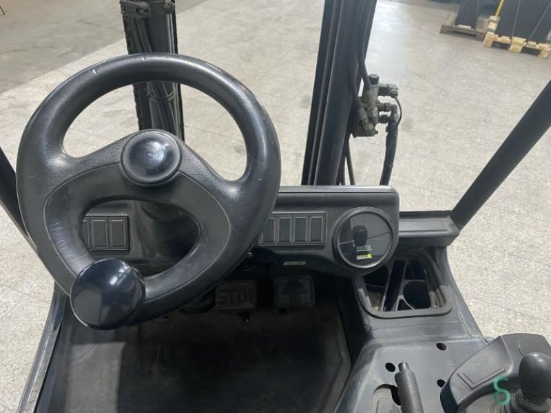 Frontstapler des Typs Linde E25, Gebrauchtmaschine in Wijchen (Bild 10)