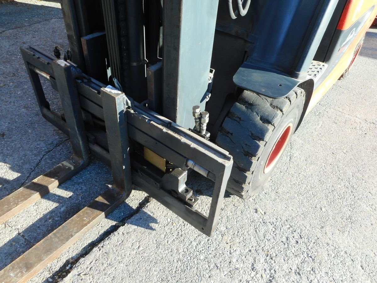 Frontstapler des Typs Linde E25H-01/600 Freihub + SS + 4.Kreis, Gebrauchtmaschine in St. Nikolai ob Draßling (Bild 5)