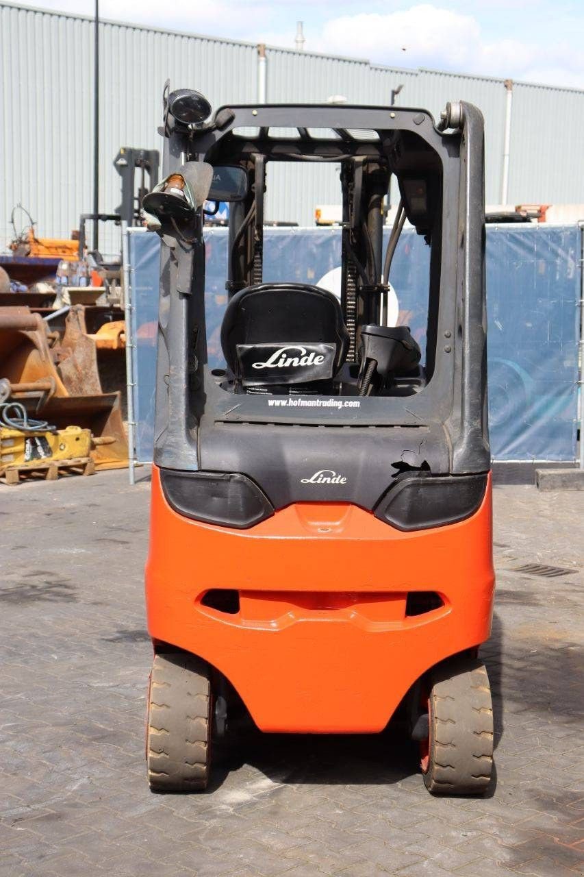 Frontstapler des Typs Linde E25H-01/600, Gebrauchtmaschine in Antwerpen (Bild 5)