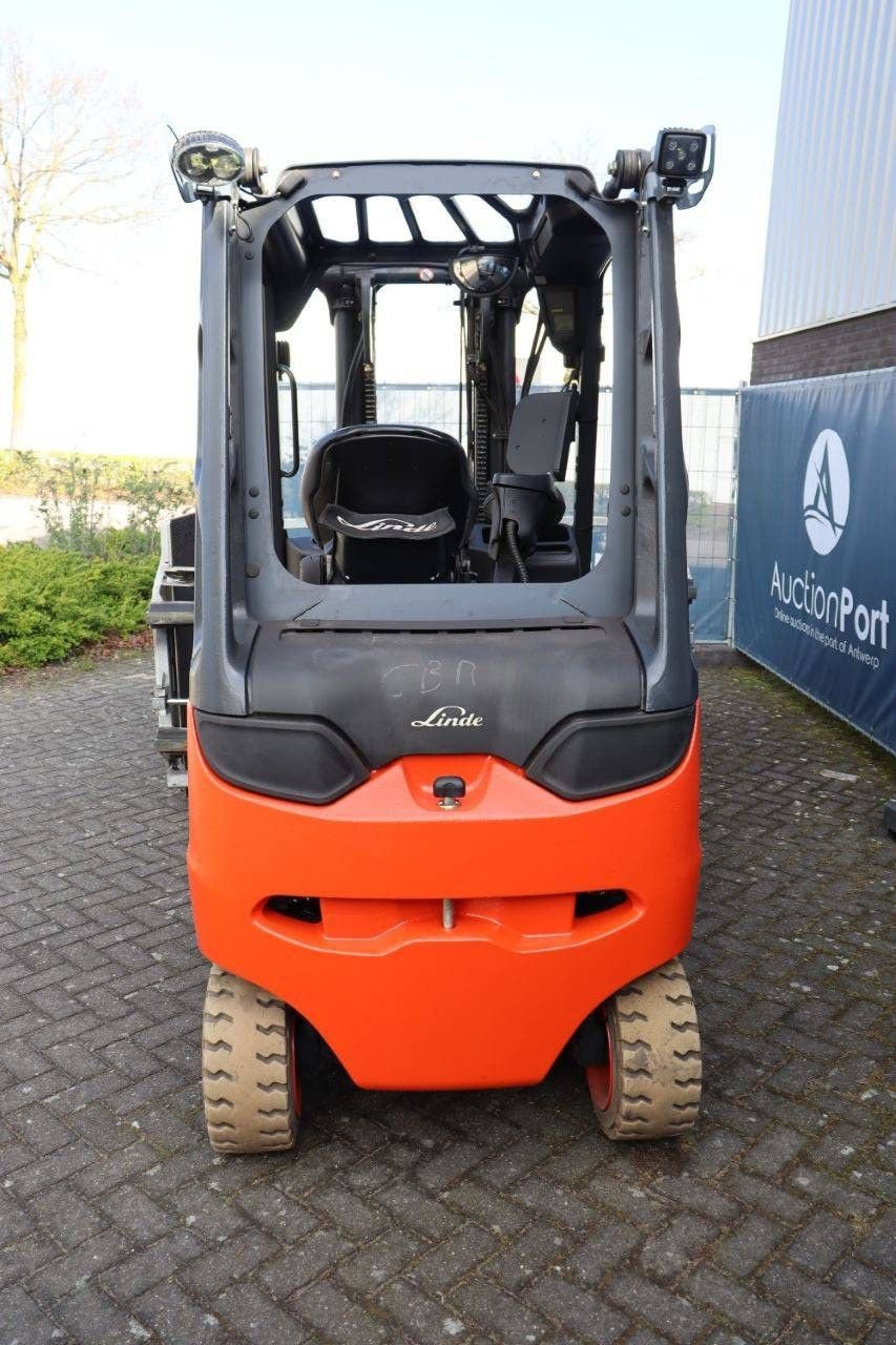 Frontstapler Türe ait Linde E25H-01/600, Gebrauchtmaschine içinde Antwerpen (resim 5)