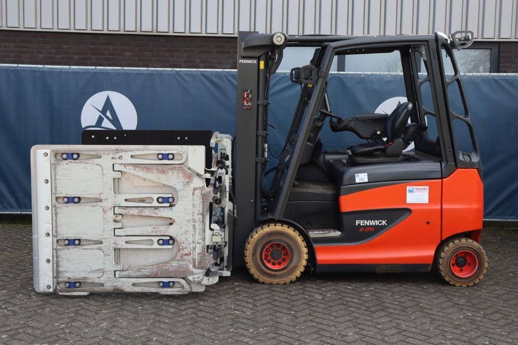 Frontstapler Türe ait Linde E25H-01/600, Gebrauchtmaschine içinde Antwerpen (resim 2)