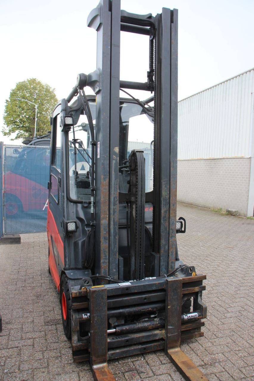 Frontstapler tipa Linde E25HL-01/600, Gebrauchtmaschine u Antwerpen (Slika 7)