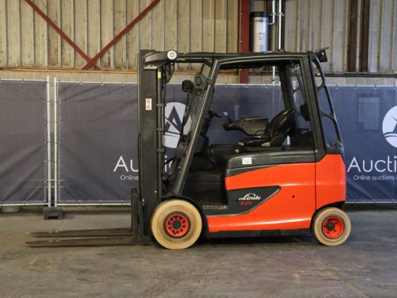 Frontstapler Türe ait Linde E25HL-01/600, Gebrauchtmaschine içinde Antwerpen (resim 1)