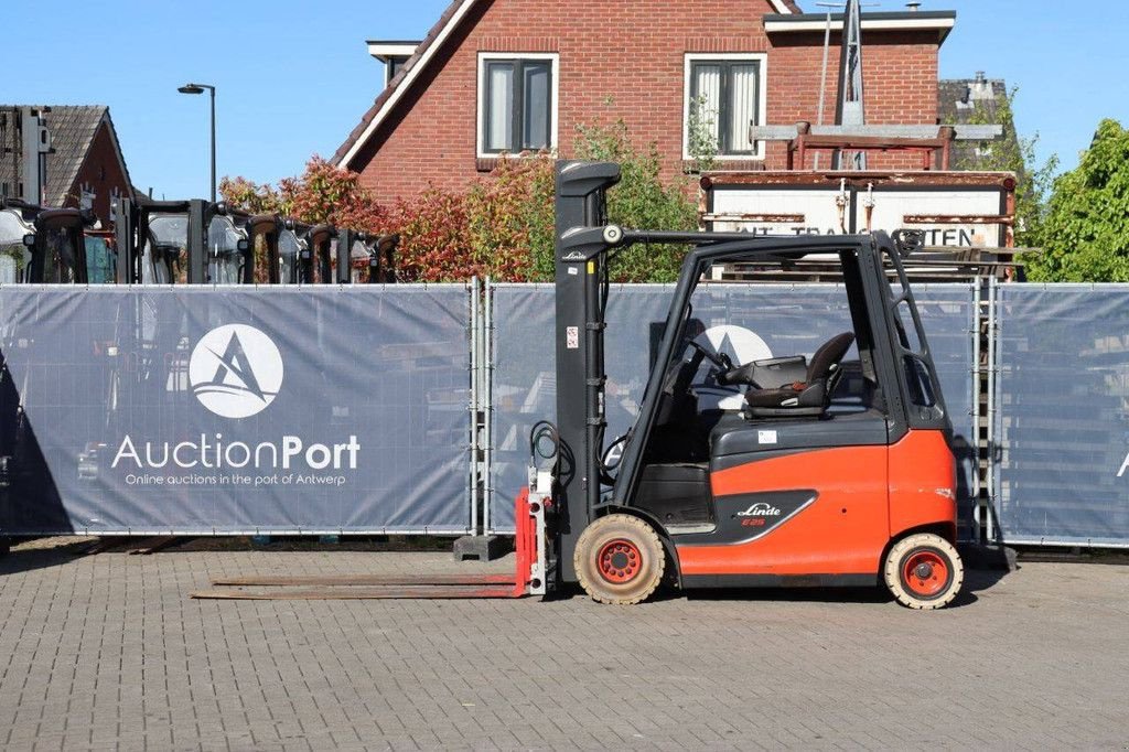 Frontstapler типа Linde E25HL-01/600, Gebrauchtmaschine в Antwerpen (Фотография 2)