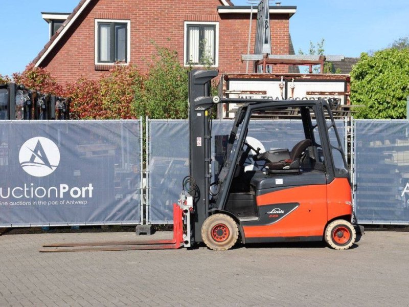 Frontstapler типа Linde E25HL-01/600, Gebrauchtmaschine в Antwerpen (Фотография 1)
