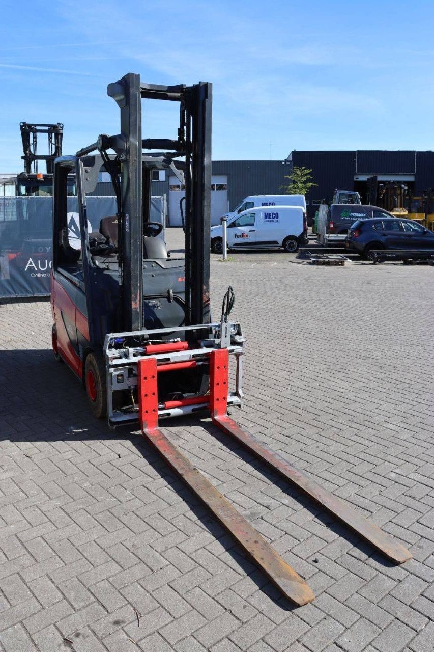 Frontstapler типа Linde E25HL-01/600, Gebrauchtmaschine в Antwerpen (Фотография 8)