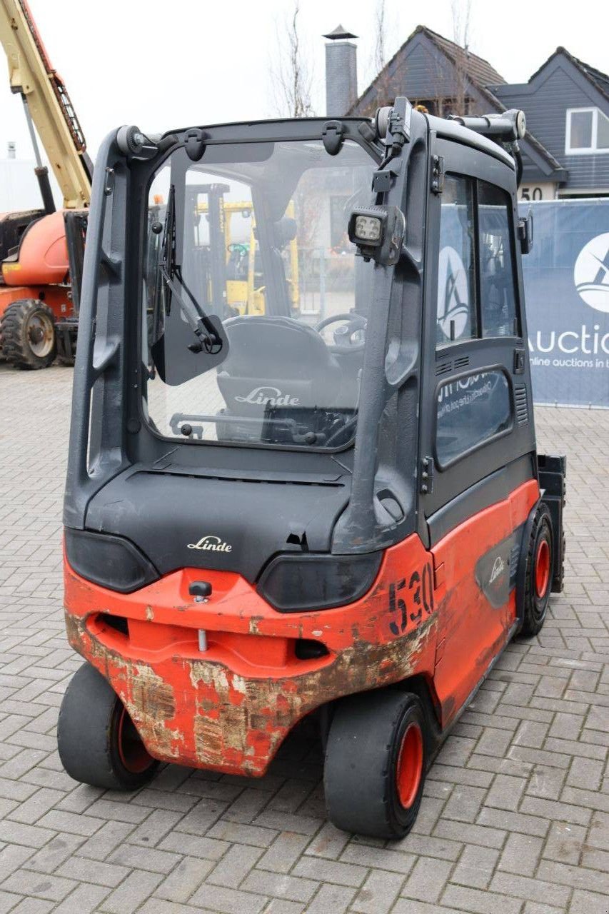 Frontstapler typu Linde E25L-01, Gebrauchtmaschine w Antwerpen (Zdjęcie 8)