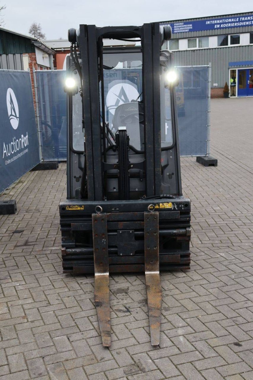 Frontstapler del tipo Linde E25L-01, Gebrauchtmaschine en Antwerpen (Imagen 10)