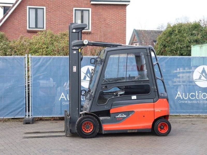 Frontstapler tip Linde E25L-01, Gebrauchtmaschine in Antwerpen (Poză 1)