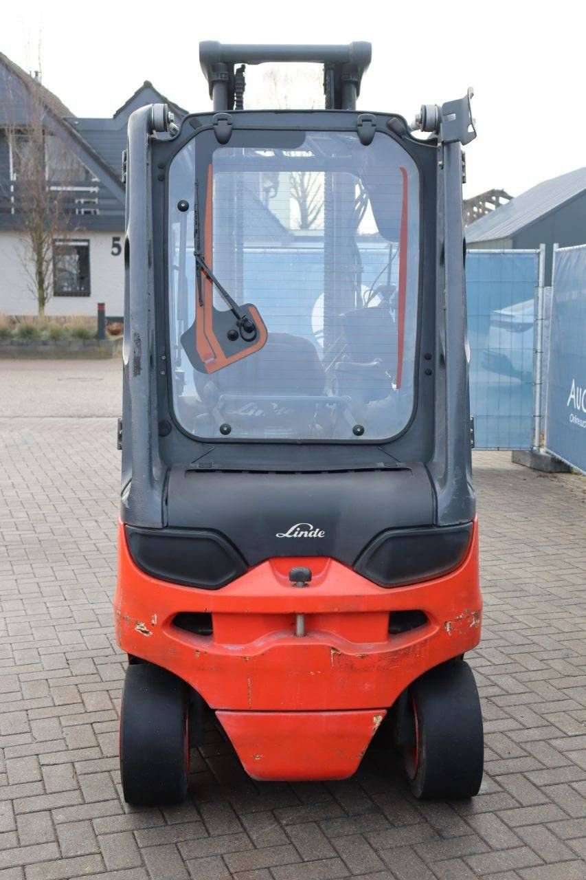 Frontstapler tip Linde E25L-01, Gebrauchtmaschine in Antwerpen (Poză 5)