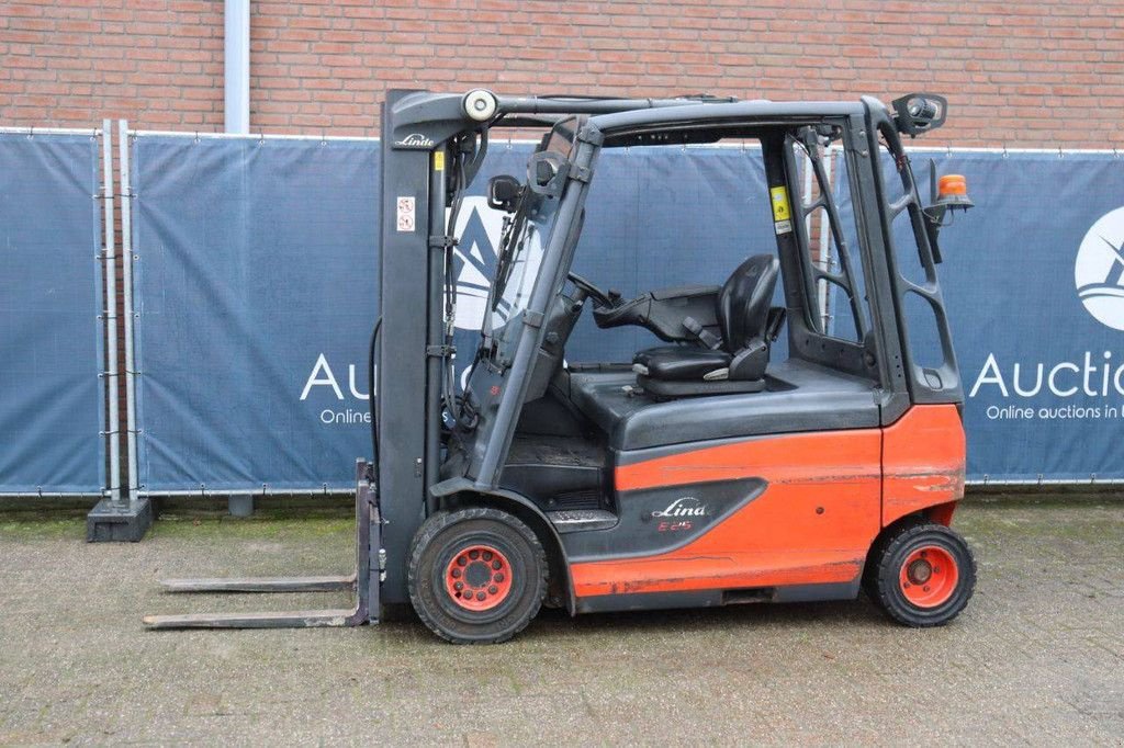 Frontstapler типа Linde E25L-01, Gebrauchtmaschine в Antwerpen (Фотография 1)