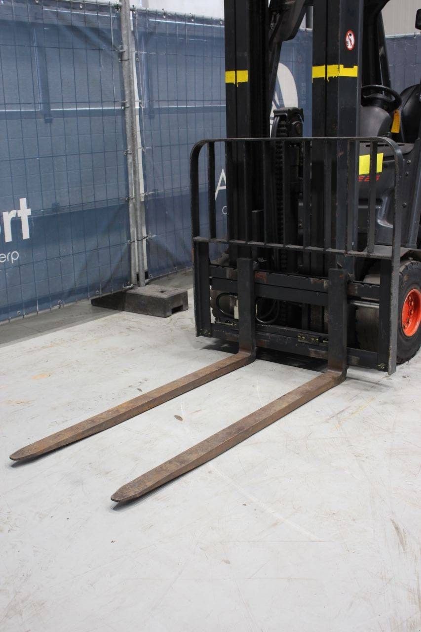 Frontstapler typu Linde E25L-01, Gebrauchtmaschine v Antwerpen (Obrázek 10)