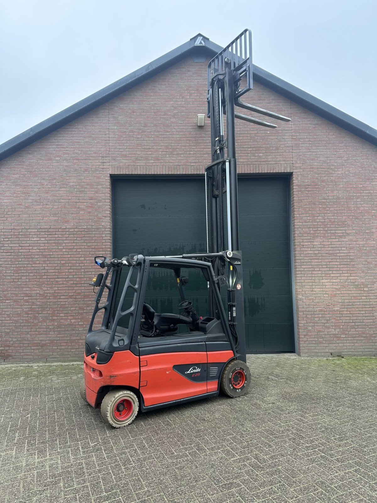 Frontstapler типа Linde E25L-01, Gebrauchtmaschine в Reusel (Фотография 1)