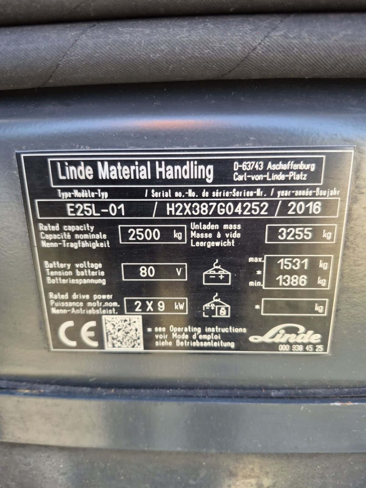 Frontstapler des Typs Linde E25L-01, Gebrauchtmaschine in Biddinghuizen (Bild 11)