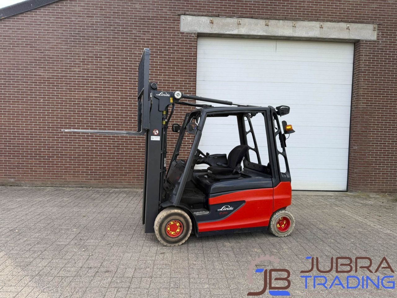 Frontstapler типа Linde E25L-01, Gebrauchtmaschine в Buggenum (Фотография 9)