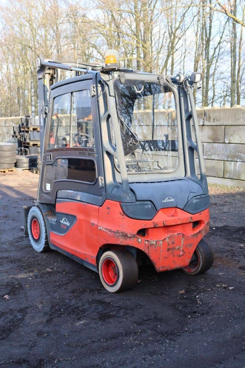 Frontstapler a típus Linde E25L, Gebrauchtmaschine ekkor: Antwerpen (Kép 4)
