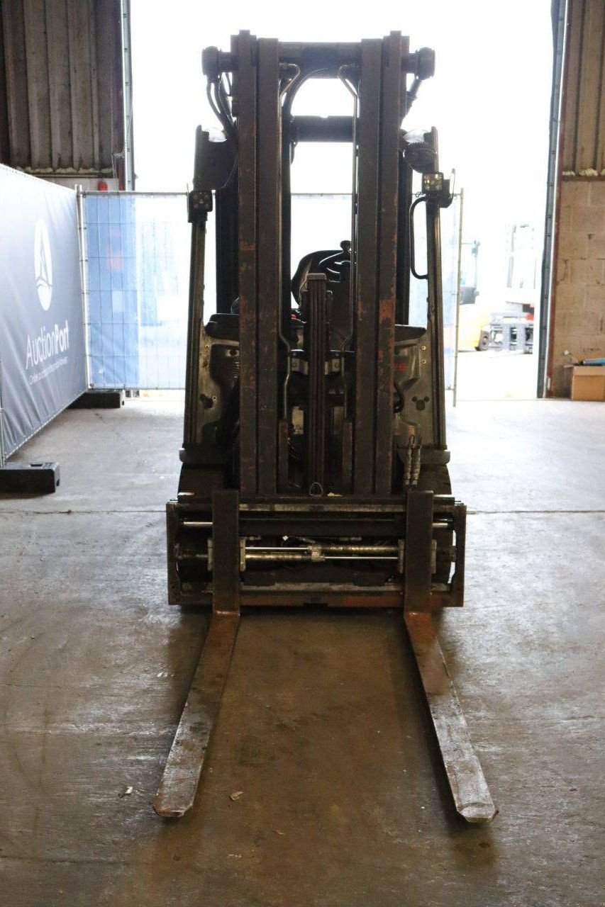 Frontstapler typu Linde E25PL, Gebrauchtmaschine w Antwerpen (Zdjęcie 9)