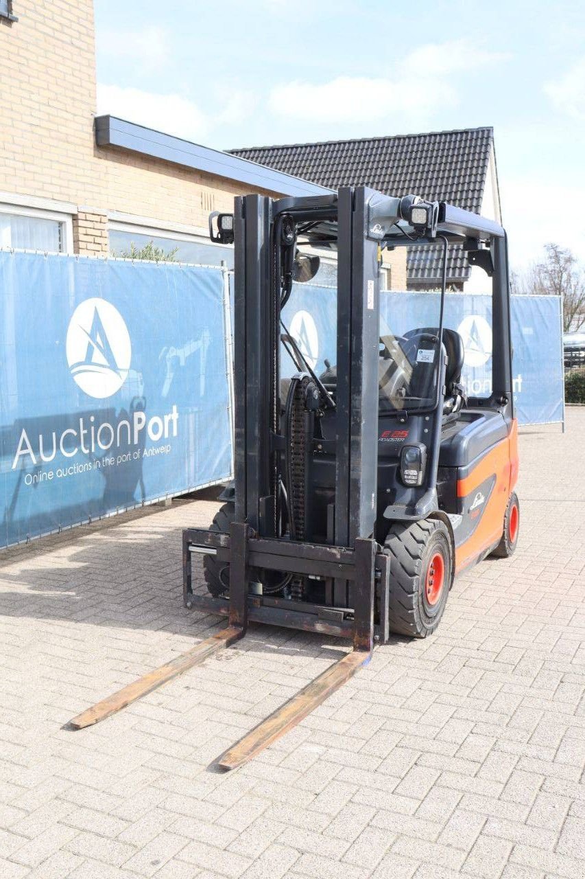 Frontstapler Türe ait Linde E25R-01, Gebrauchtmaschine içinde Antwerpen (resim 10)