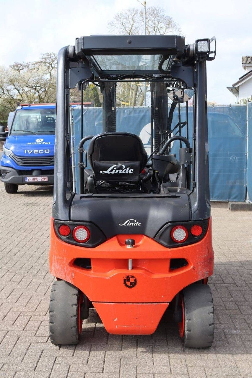 Frontstapler Türe ait Linde E25R-01, Gebrauchtmaschine içinde Antwerpen (resim 5)